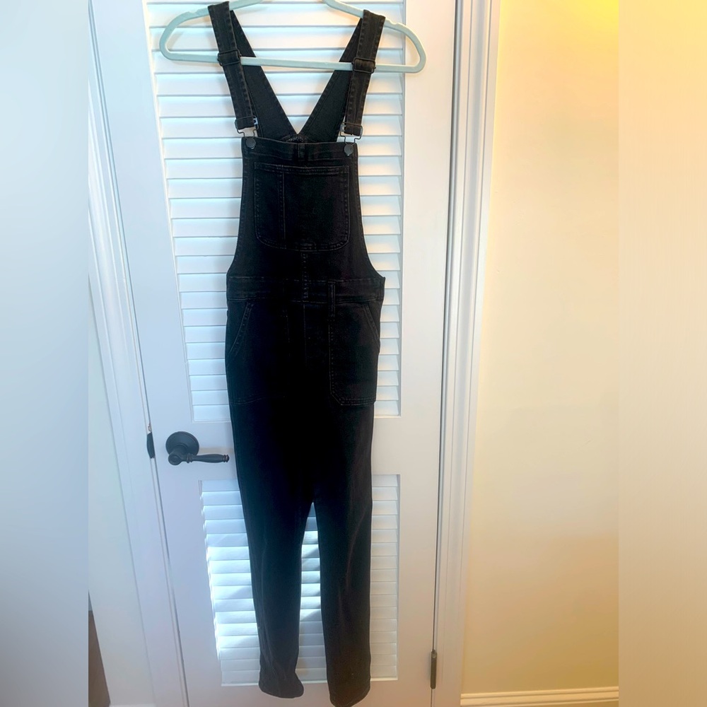 Madewell Skinny Overalls in Lunar Wash (Black)